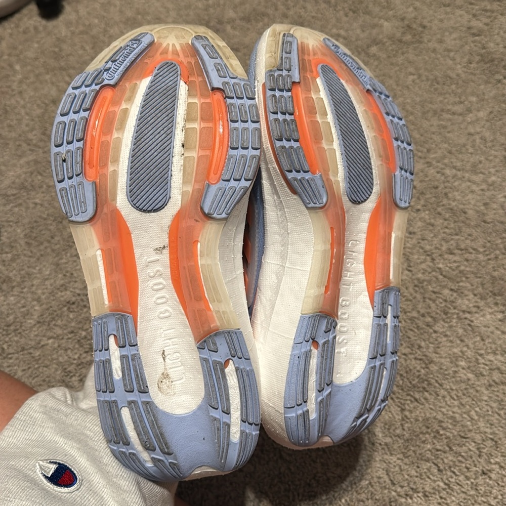 Adidas Ultraboost - Picture 5 of 6